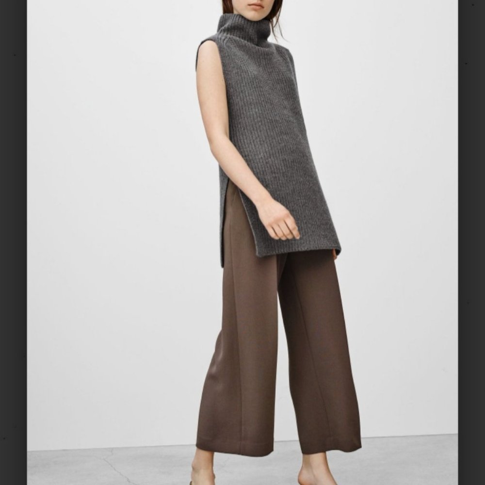 Aritzia Gray Sleeveless Turtleneck Tunic